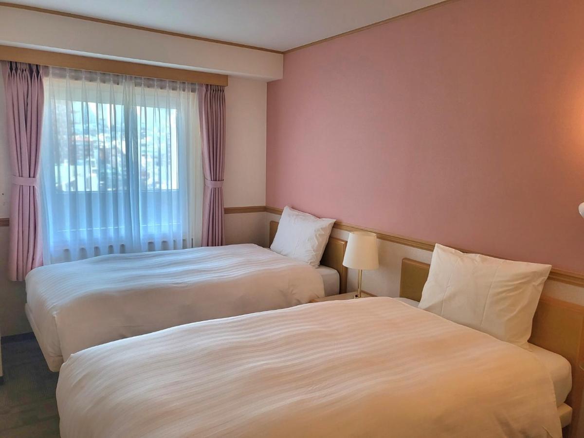 Toyoko Inn Busan Jungang Station Exteriör bild