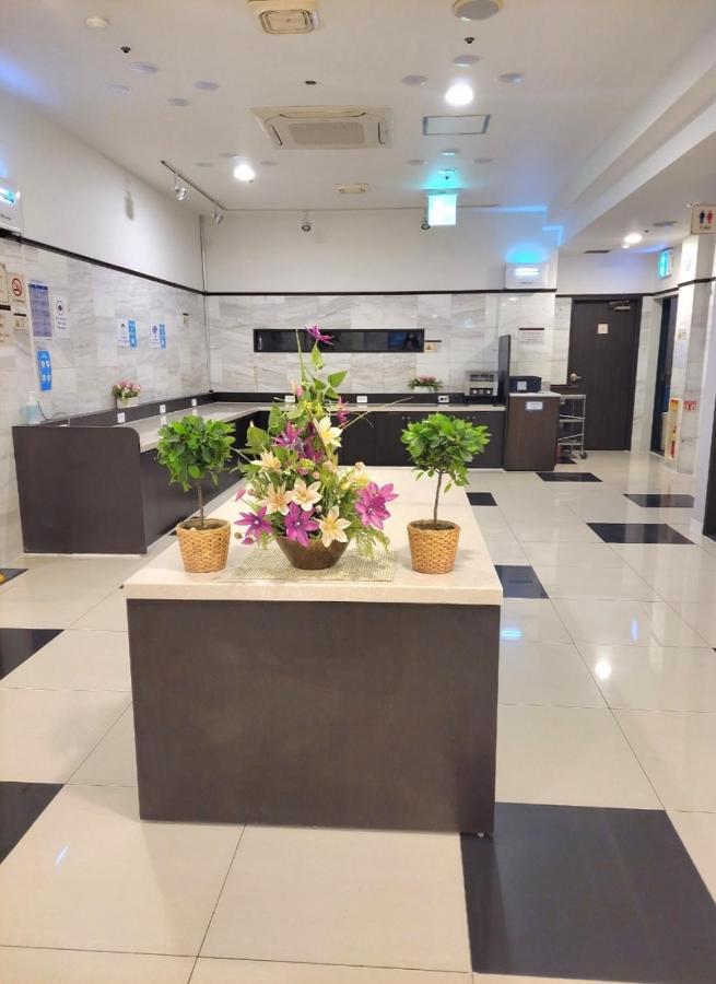 Toyoko Inn Busan Jungang Station Exteriör bild