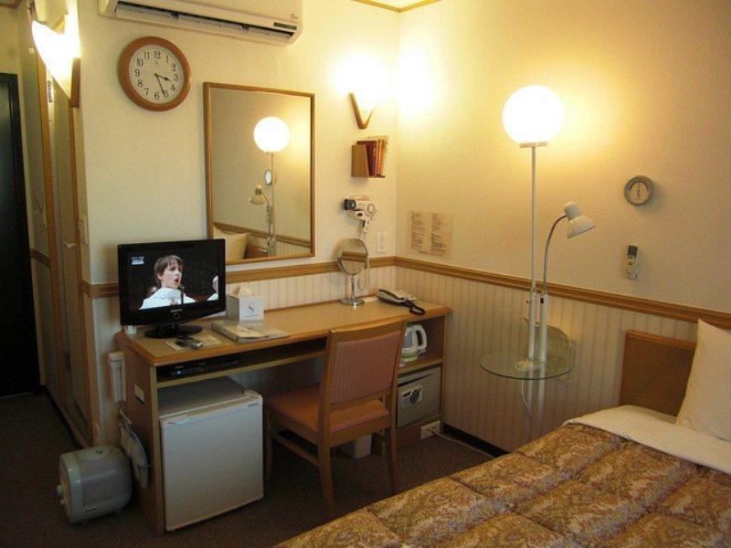 Toyoko Inn Busan Jungang Station Exteriör bild
